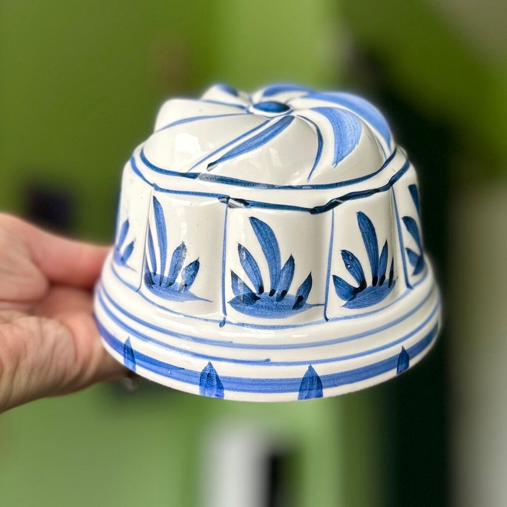 VTG Charming Blue Boho Unique Ceramic Bundt Shape Hanging Accent - Picture 2 of 10